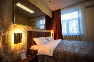 Отель Kyiv Panorama Apartments near Gulliver Киев Трехместный номер-2